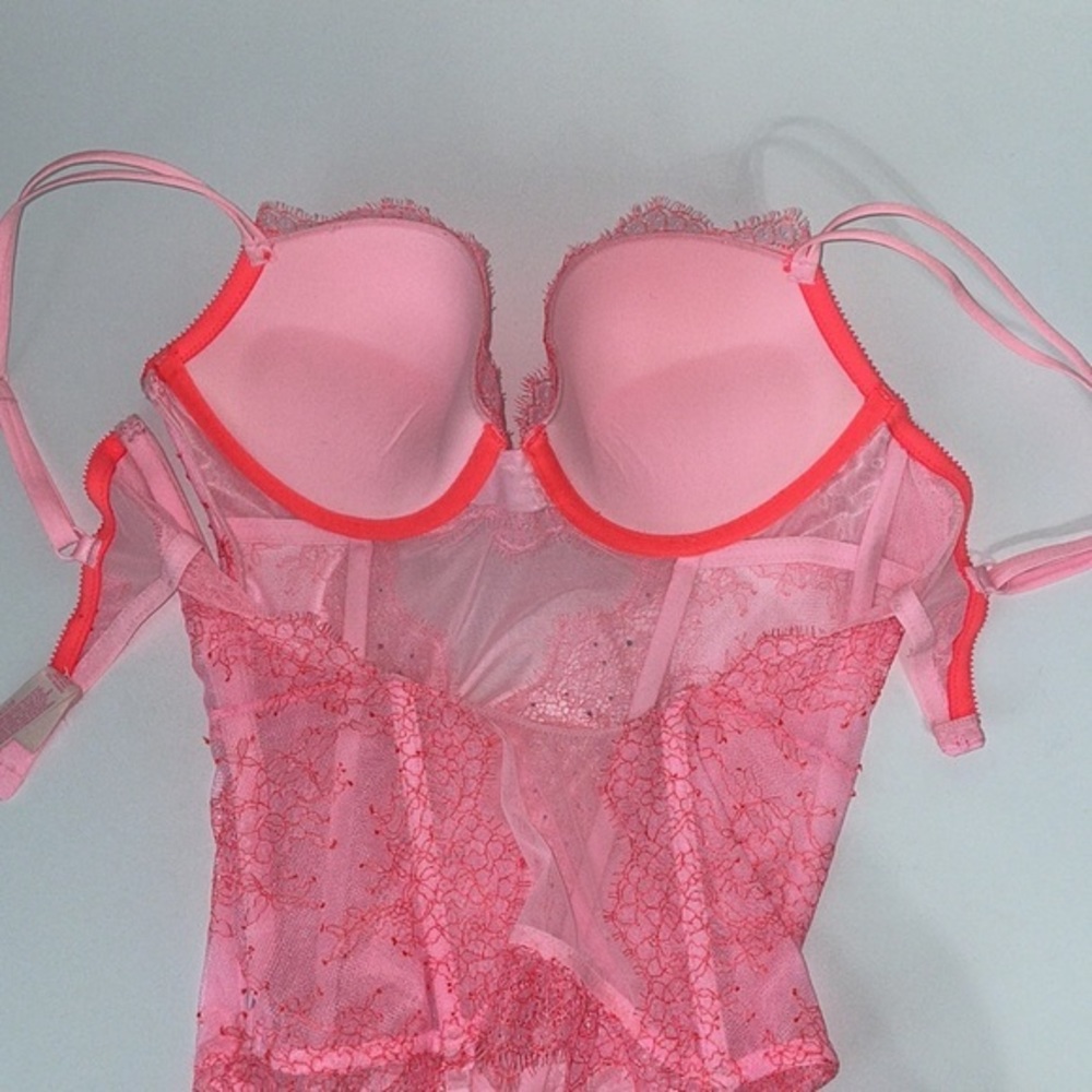 Victoria’s Secret Very Sexy pink lace bustier with garter clips. Size 34D. EUC - Picture 7 of 11
